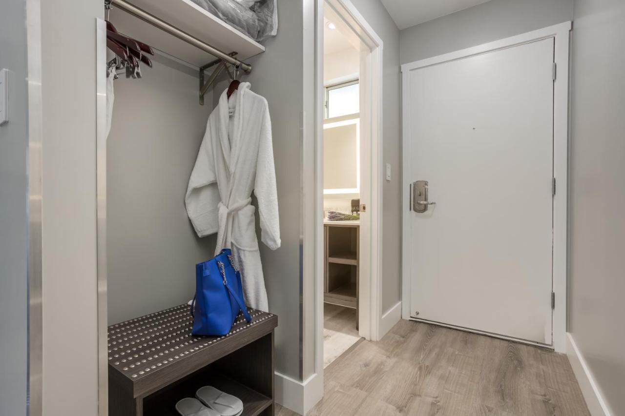 Harbor View Inn 3*