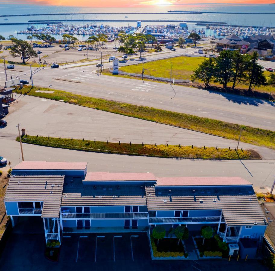 Inn Harbor View
