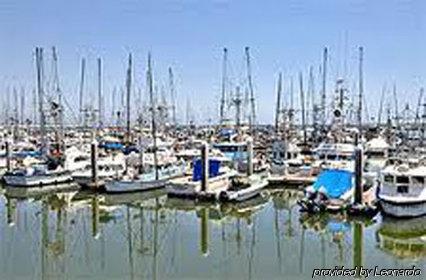 Inn Harbor View 3*