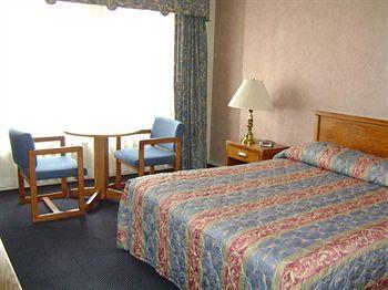 Harbor View Inn 3*