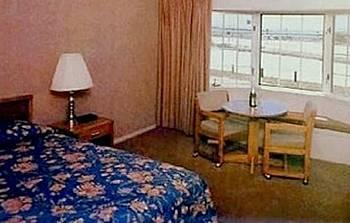 Harbor View Inn 3*